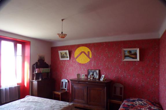 Maison sur sous-sol +te..rrain