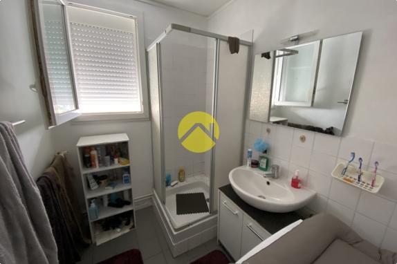 APPARTEMENT AVEC GARAGE
