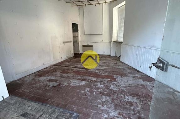 Appartement + Commerce ou autre