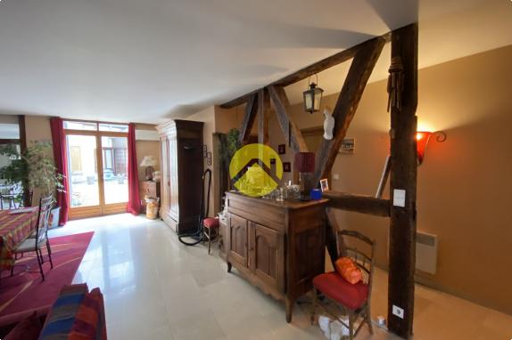 APPARTEMENT AVEC TERRASSE