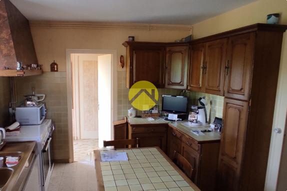 Maison avec pré-mare non attenant