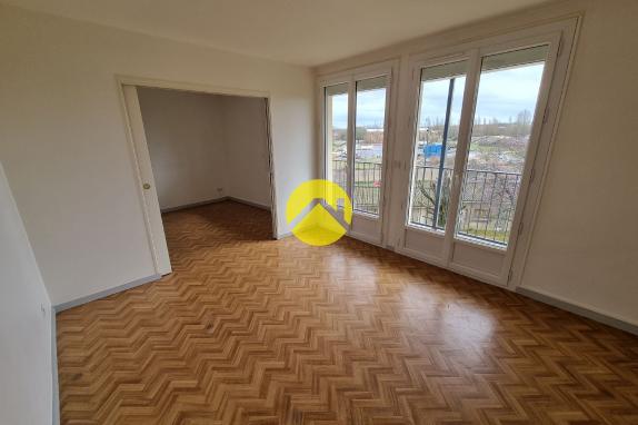 APPARTEMENT AVEC BALCON