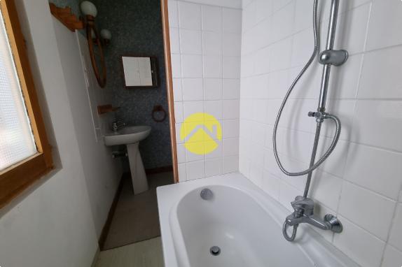 IMMEUBLE DE 3 APPARTEMENTS