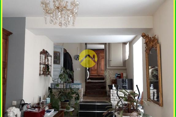 Maison / Pavillon Montlucon, 5 pièces à vendre