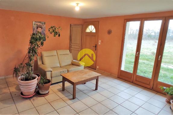 Maison au calme avec étang 
