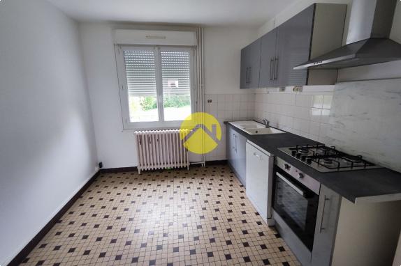 MAISON SUR SOUS-SOL 87 m² 3CH