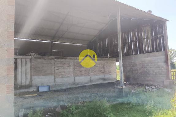 Corps de ferme sur 1ha78a38ca