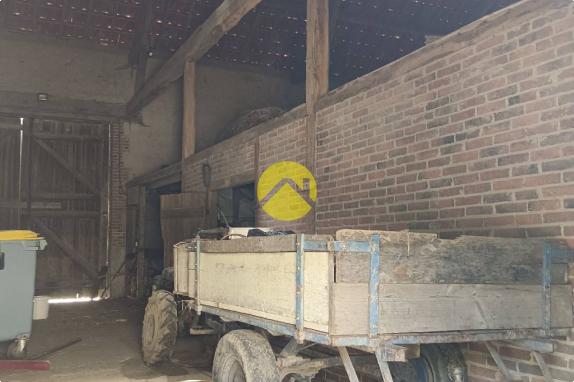 Corps de ferme sur 1ha78a38ca
