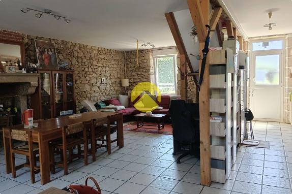 Corps de ferme sur 1ha78a38ca
