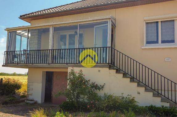 2 MAISONS, GRAND TERRAIN 