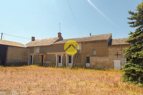 2 MAISONS, GRAND TERRAIN 