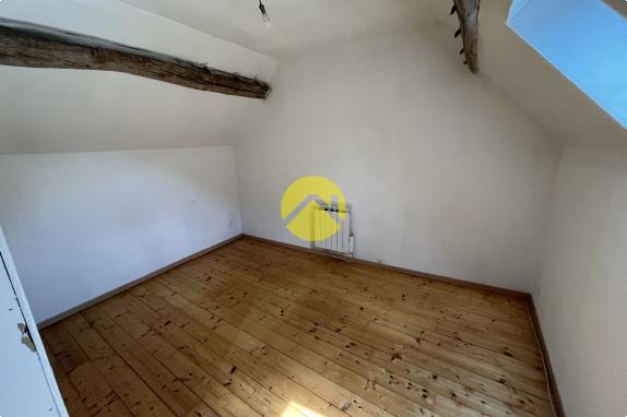 Maison avec jardin+dépendance