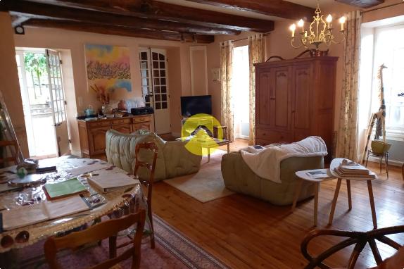 Grande Maison Bourgeoise 