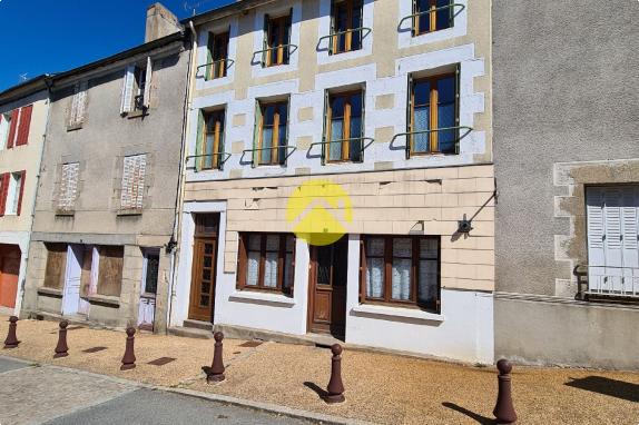 Appartement / Immeuble Benevent l'abbaye, 5 pièces à vendre