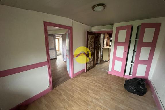Maison de bourg gros potentiel
