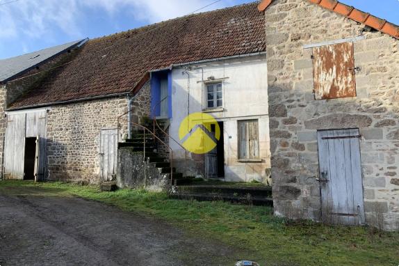 1 maison et 2 granges 