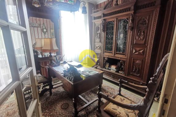 Belle Maison et Grand  Atelier
