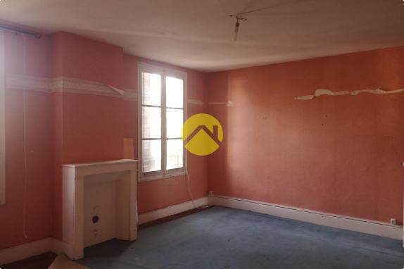 Immeuble avec boutique