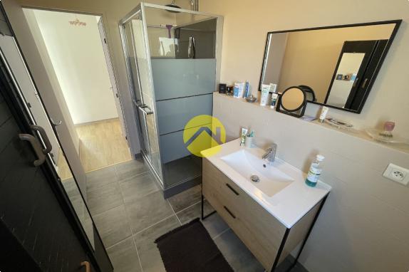 APPARTEMENT 85M² CLE EN MAIN