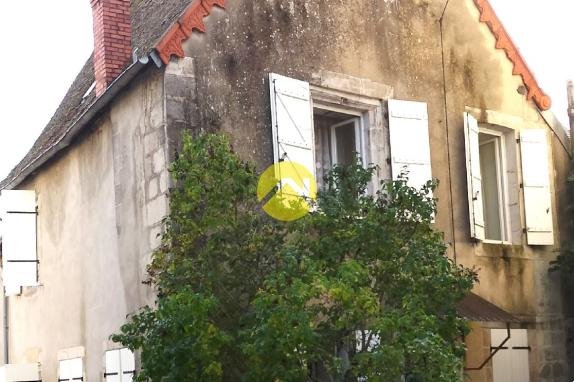Maison avec cour