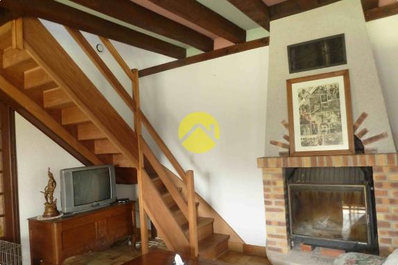 MAISON DE CAMPAGNE  FACE ETANG