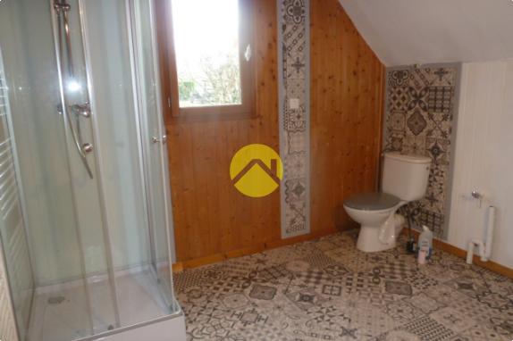 CHALET AVEC 3 CHAMBRES