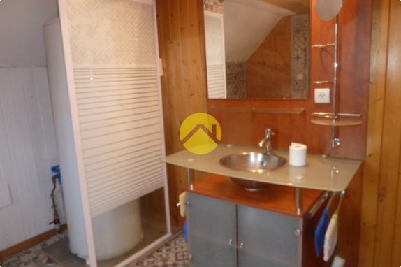 CHALET AVEC 3 CHAMBRES