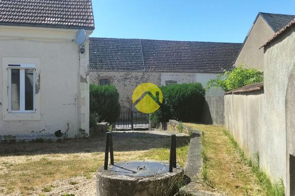 Maison avec grange et jardin