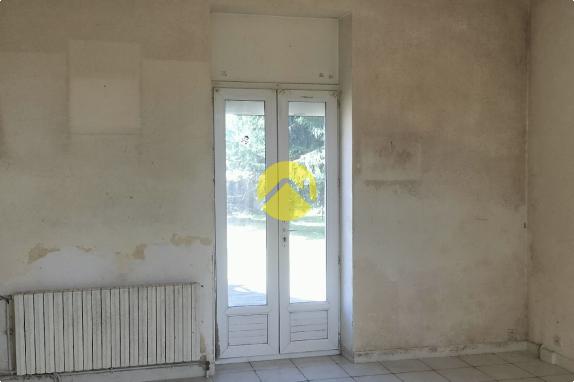 Maison avec grange et jardin