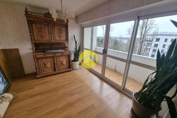 APPARTEMENT T5, 3 BALCONS