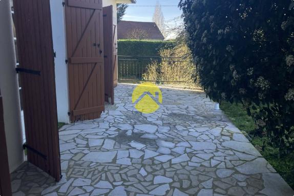 AU CALME, A 20 MIN DE BOURGES