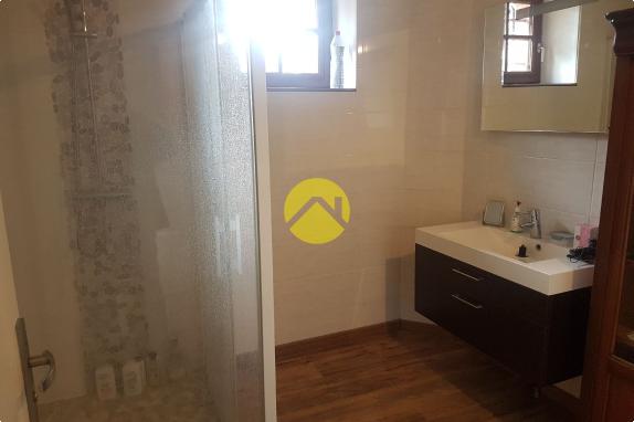 LONGERE 190M²