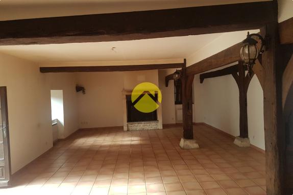 LONGERE 190M²