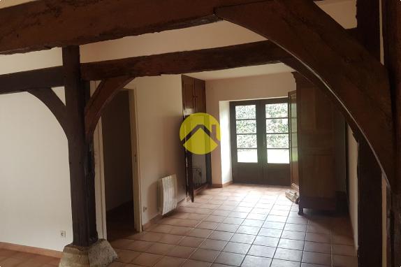 LONGERE 190M²