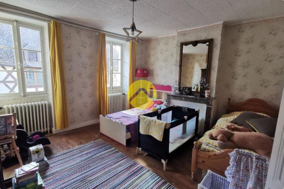 MAISON  AVEC VUE