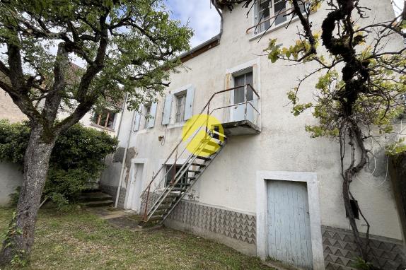 Maison de ville garage+jardin