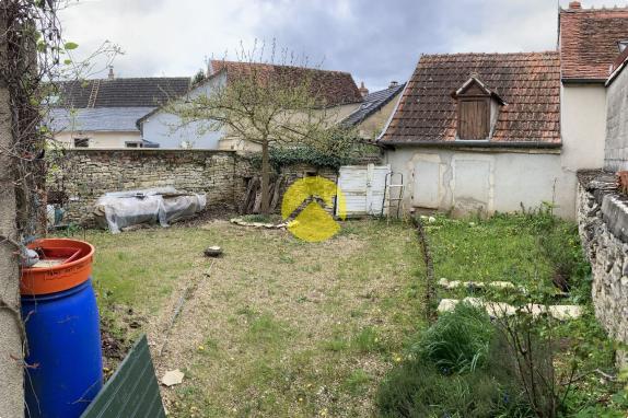 Maison avec charme A RENOVER