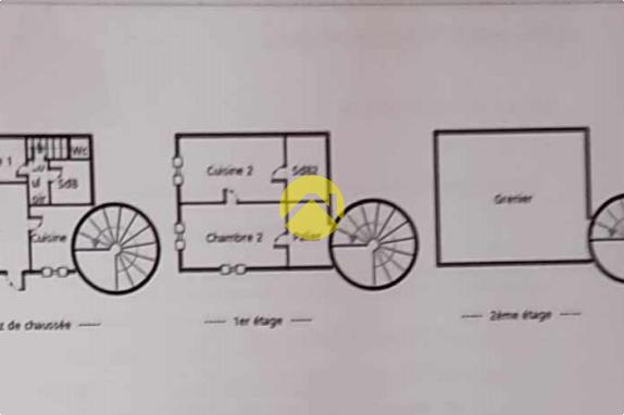Maison de bourg + jardin 