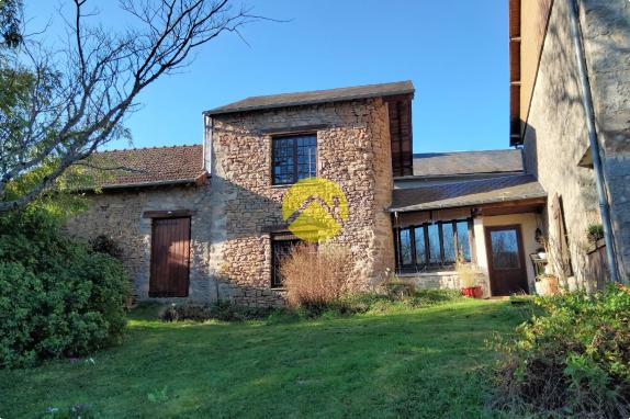 A VENDRE à ST SULPICE LE GUERETOIS