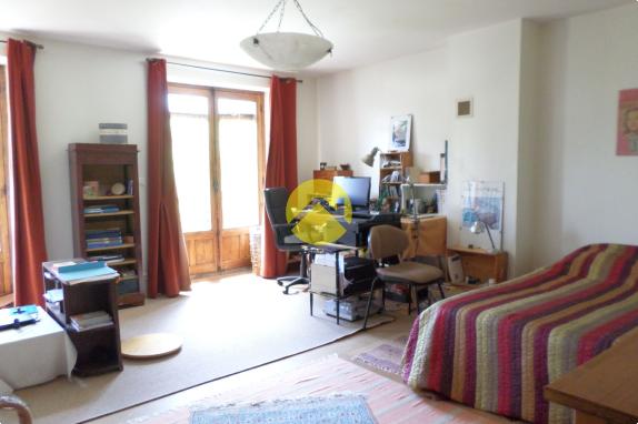 A VENDRE à ST SULPICE LE GUERETOIS