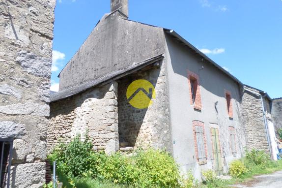 A VENDRE à ST SULPICE LE GUERETOIS