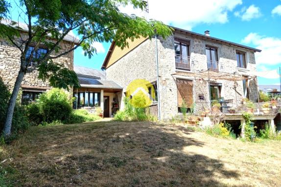 A VENDRE à ST SULPICE LE GUERETOIS