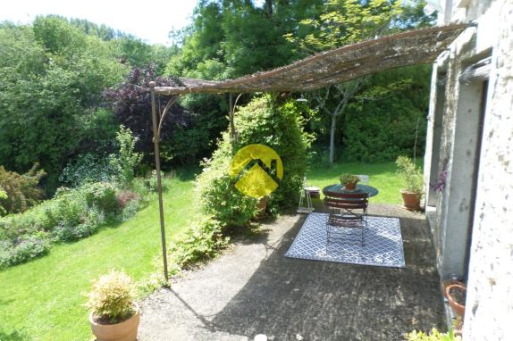 A VENDRE à ST SULPICE LE GUERETOIS
