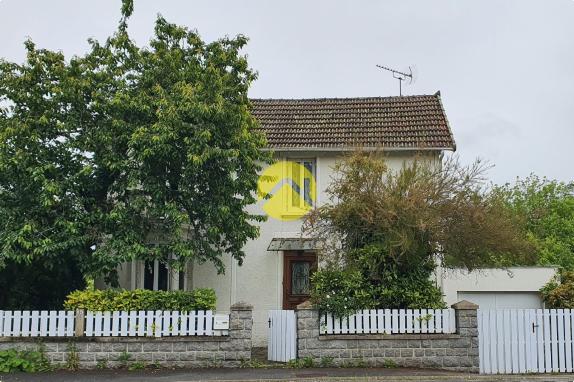 Maison / Pavillon Auzances, 4 pièces à vendre