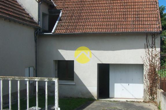 ENSEMBLE DE 3 MAISONS LOUEES