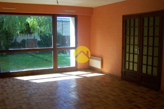 ENSEMBLE DE 3 MAISONS LOUEES