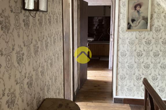LONGERE  DE 100 m²
