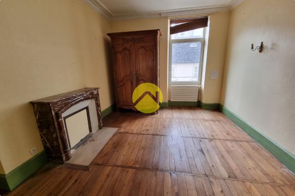 APPARTEMENT 120M² AVEC GARAGE