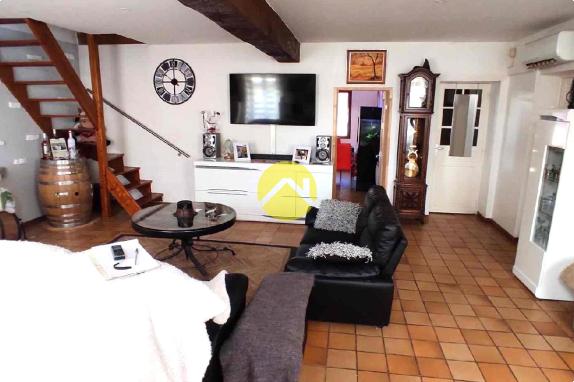 Fermette / Longere   de plus  1 Ha Bourbon l'archambault, 54444 pièces à vendre