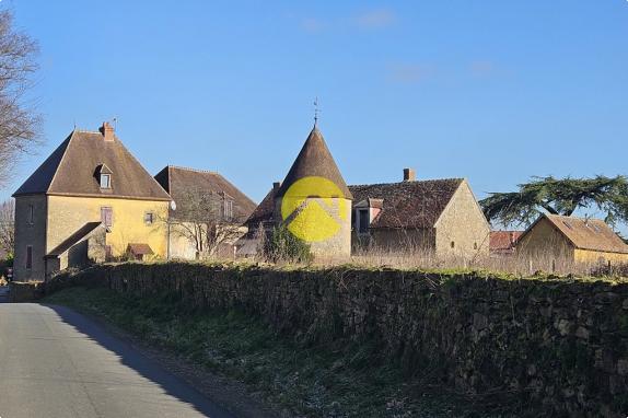 CARRE DE LOGIS DU 17ème SIECLE